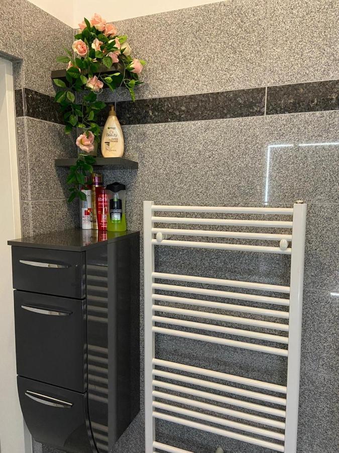 New Cozy Apartment, Top Location, 12 Min To Center Wenen Buitenkant foto